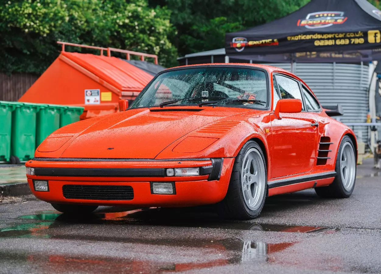 Porsche Panamera Teal, White, 2024